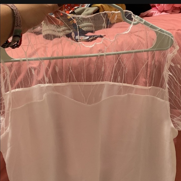 Clothes - Picture 4 of 4